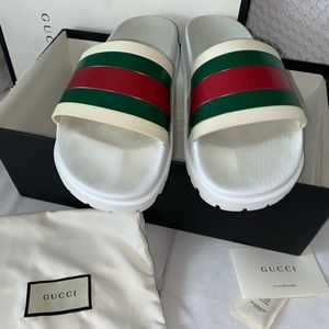 Gucci Web Slide Sandal in White Rubber✨